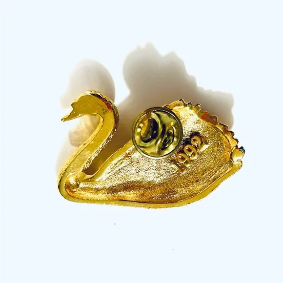 Vintage Gold Tone Hair Barrett Black Rhinestone & 1992 Swan Brooch - Picture 7 of 7